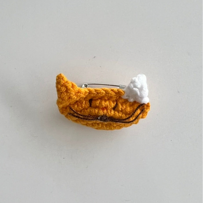 Whimsical Crochet Cat | Brooch