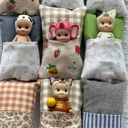 Plush Bestie Bedding Medium | Bag Charm / Keychain