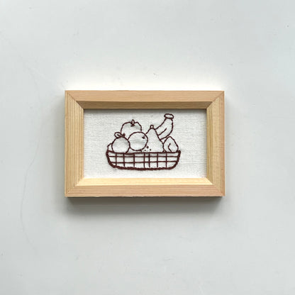A Small Pause (Natural) | Frames