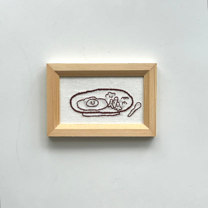 A Small Pause (Natural) | Frames