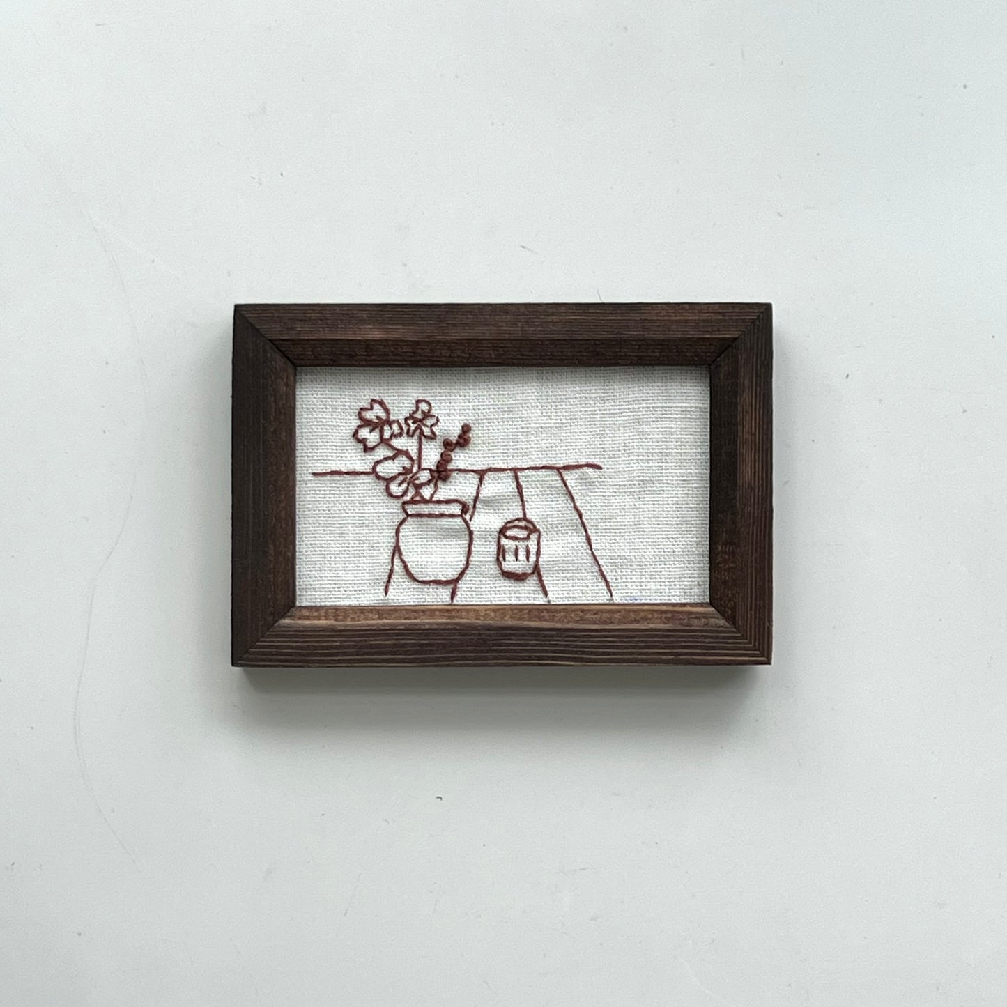 A Small Pause (Brown) | Frames