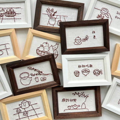 A Small Pause (White) | Frames